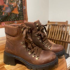 Steve Madden Hint Chunky Lug Sole Black Leather Hiker Combat Boots 8M